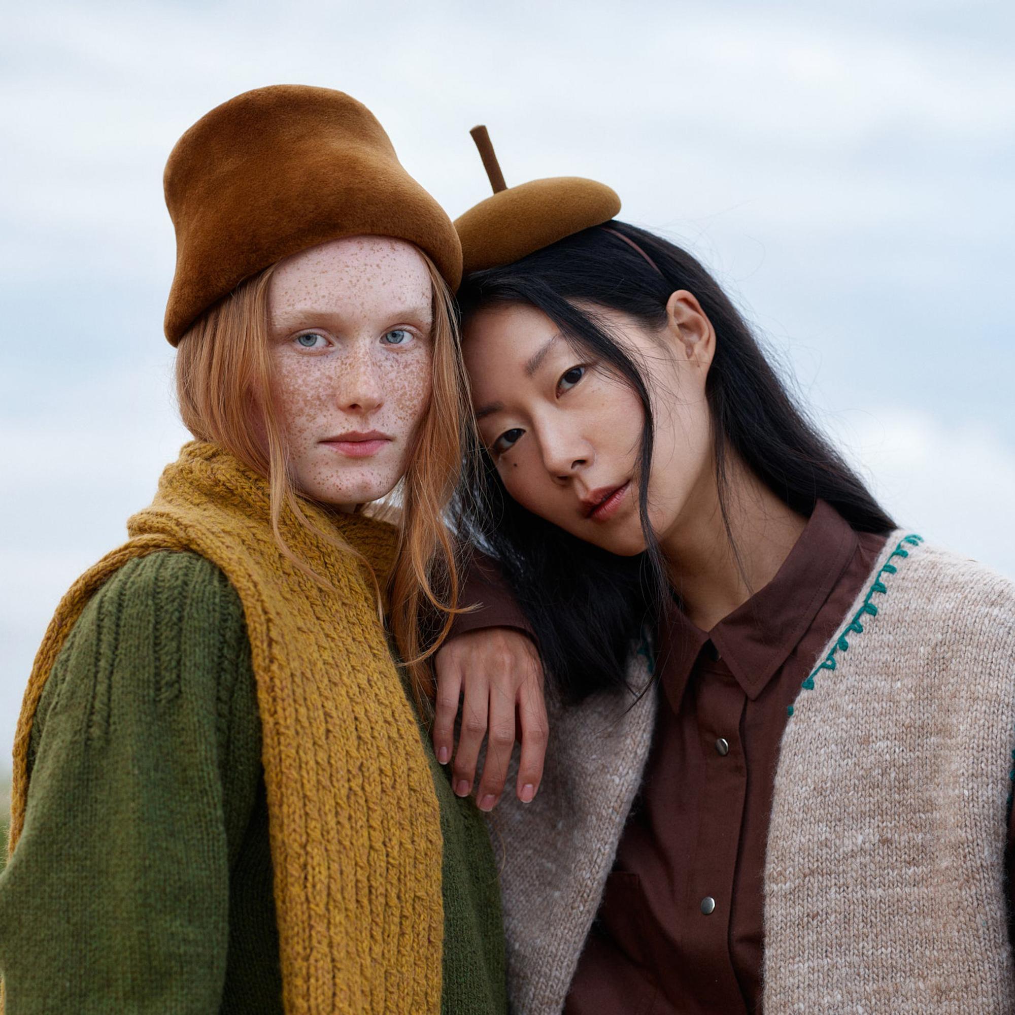 Inspiraatio muumeista, ulkosaaristosta ja Toven tyylistä – tutustu Meren taju -neulekirjaan