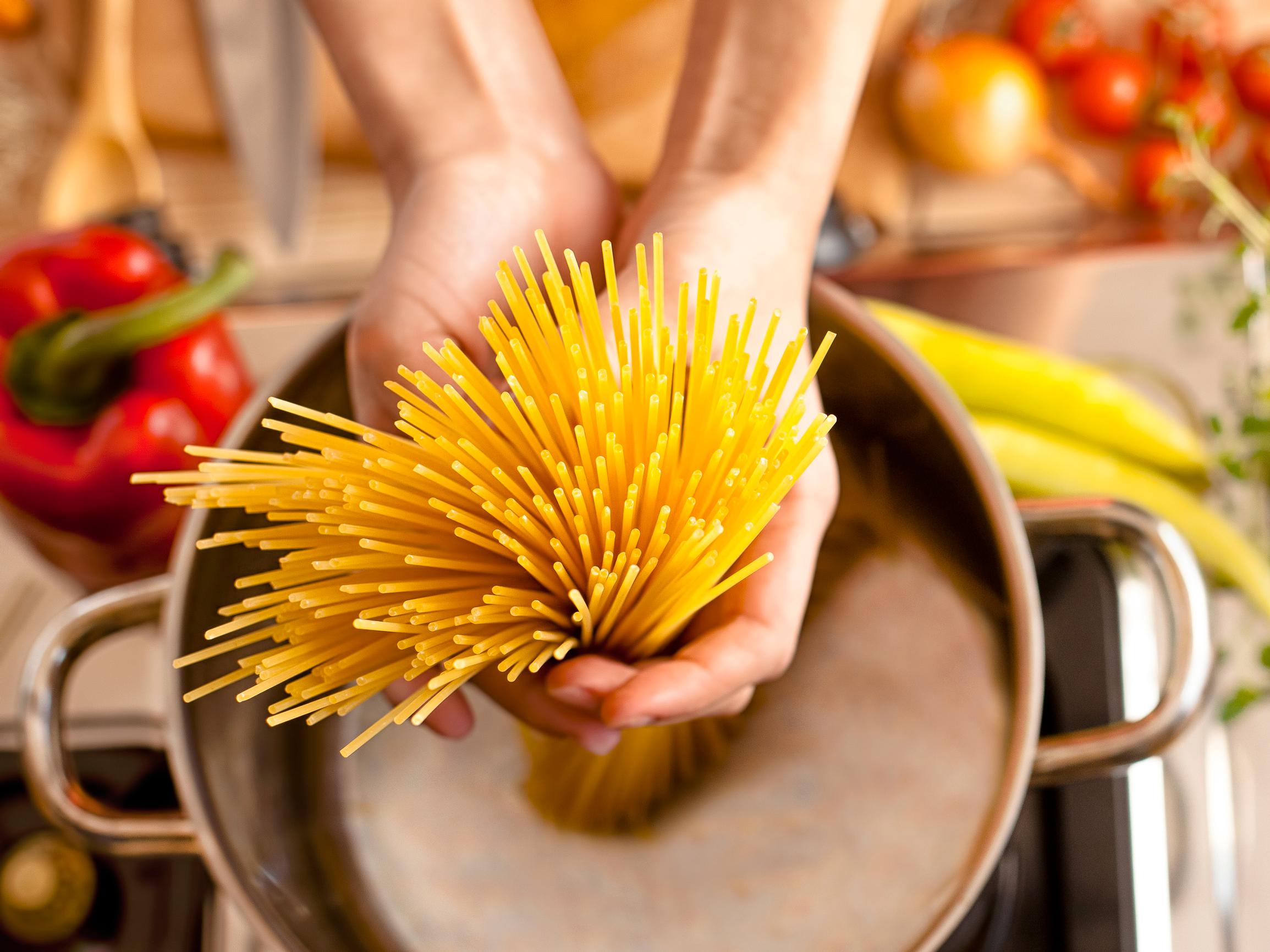 Pastan keittäminen – nappaa ruokatoimittajien vinkit ja kokkaa täydellistä pastaa joka kerralla