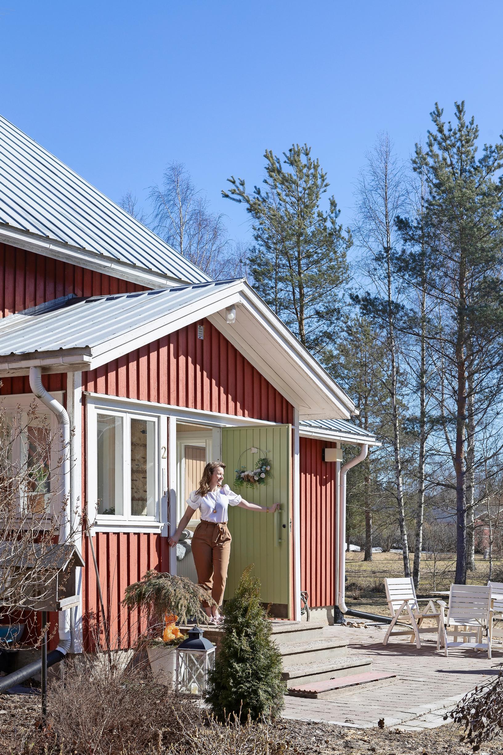 Punamultainen rintamamiestalo ja Kaisa Havina