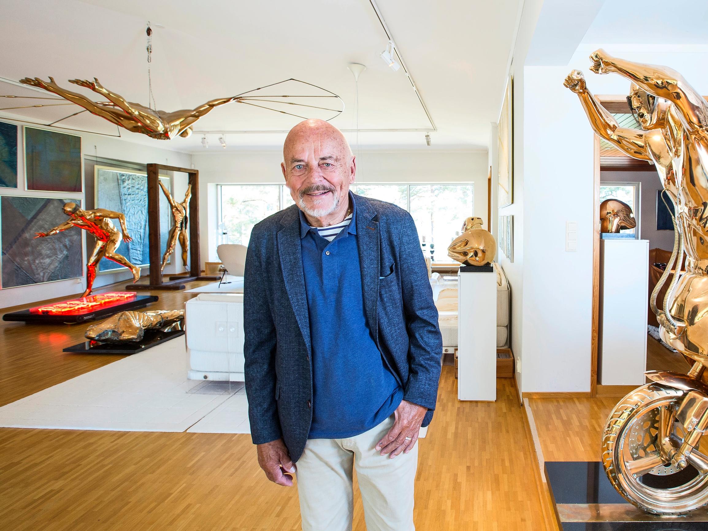 Kuvanveistäjä ja korutaiteilija Björn Weckströmin luovuuden lähde on antiikin Kreikan mytologiassa – ”Teoksissa täytyy olla sanoma”