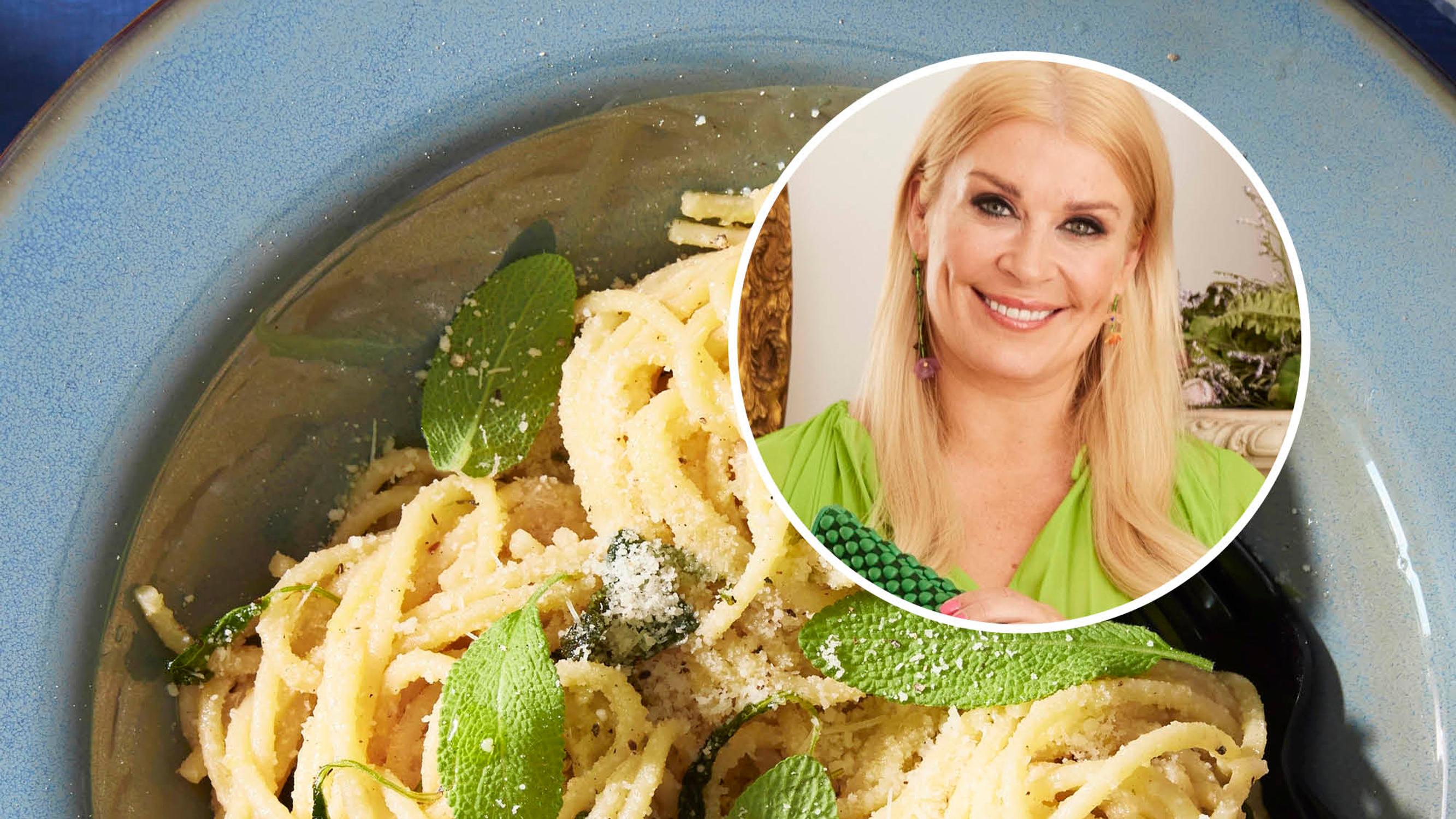 Kirsi Alm-Siiran arkiruokasuosikki on ihana salviapasta – nappaa uutisankkurin luottoresepti!