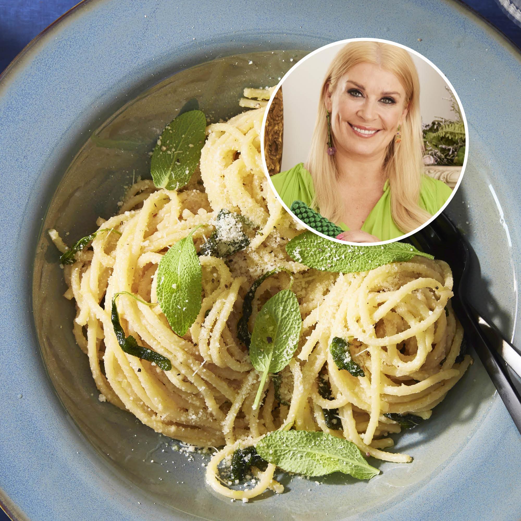 Kirsi Alm-Siiran arkiruokasuosikki on ihana salviapasta – nappaa uutisankkurin luottoresepti!