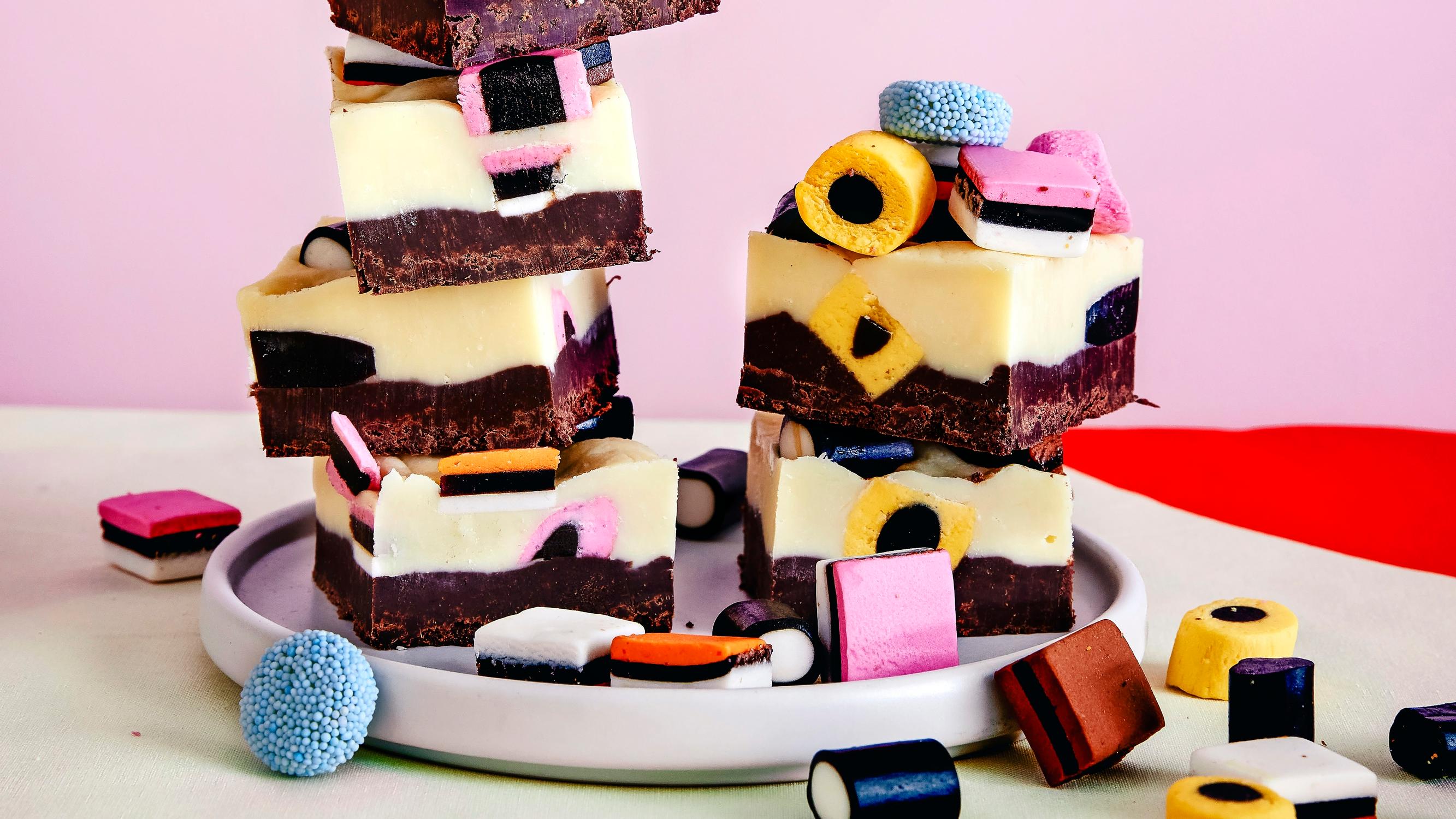 Suut makiaksi! Karkkipäivän fudge on nopea valmistaa