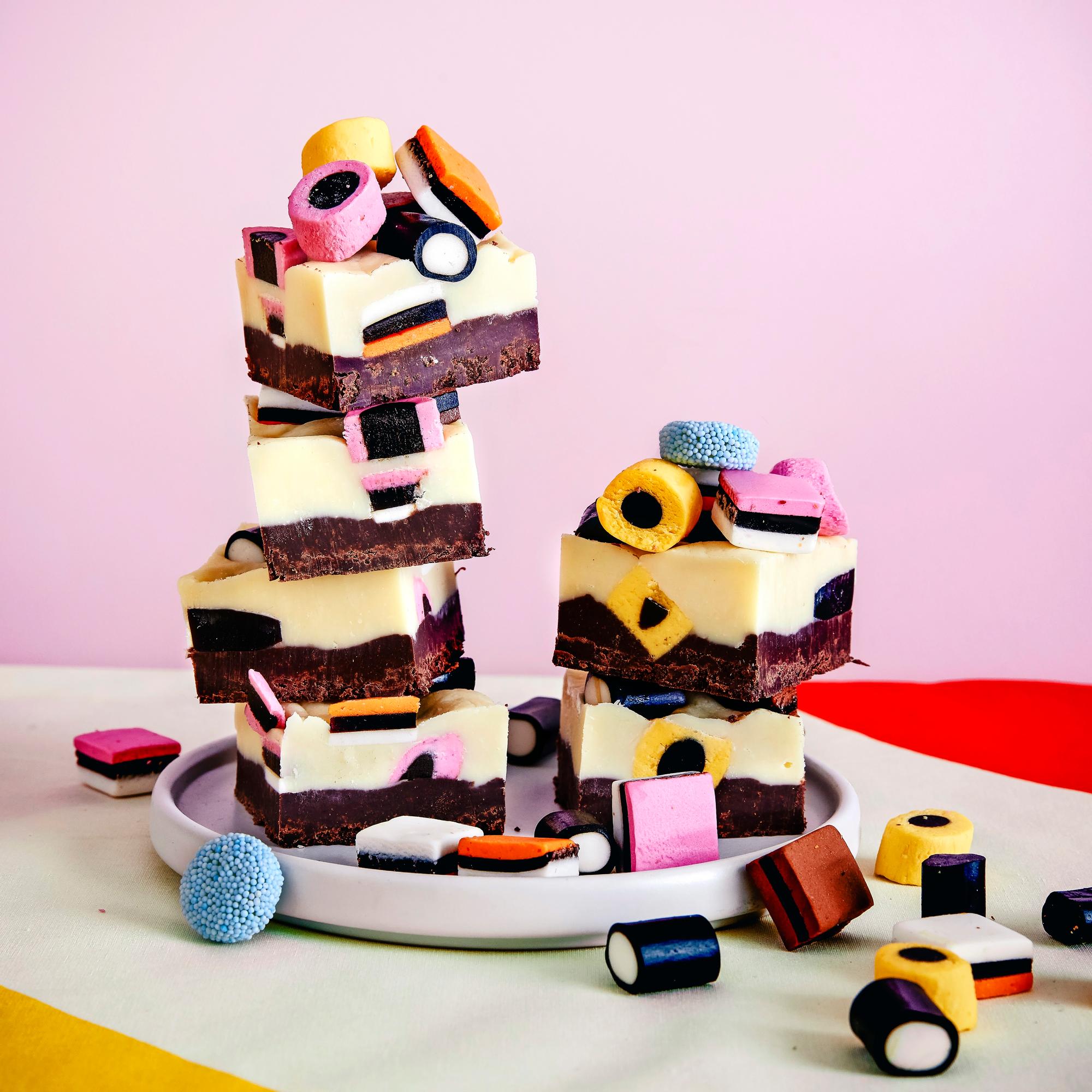 Suut makiaksi! Karkkipäivän fudge on nopea valmistaa