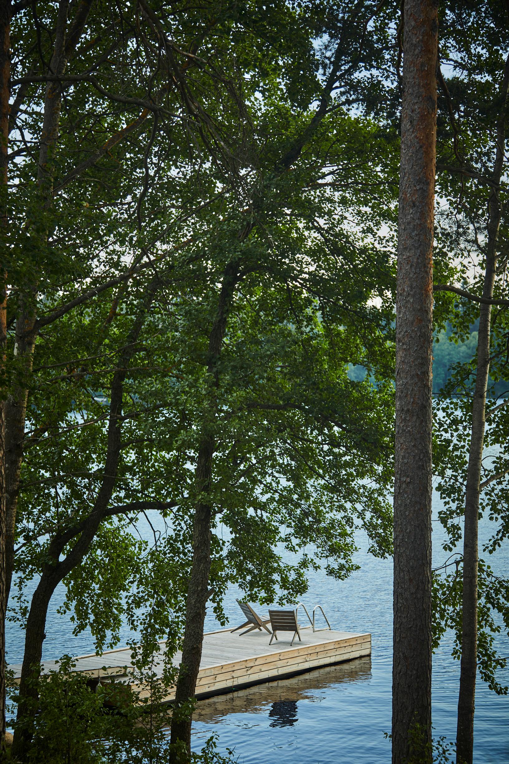 Järvinäköala.