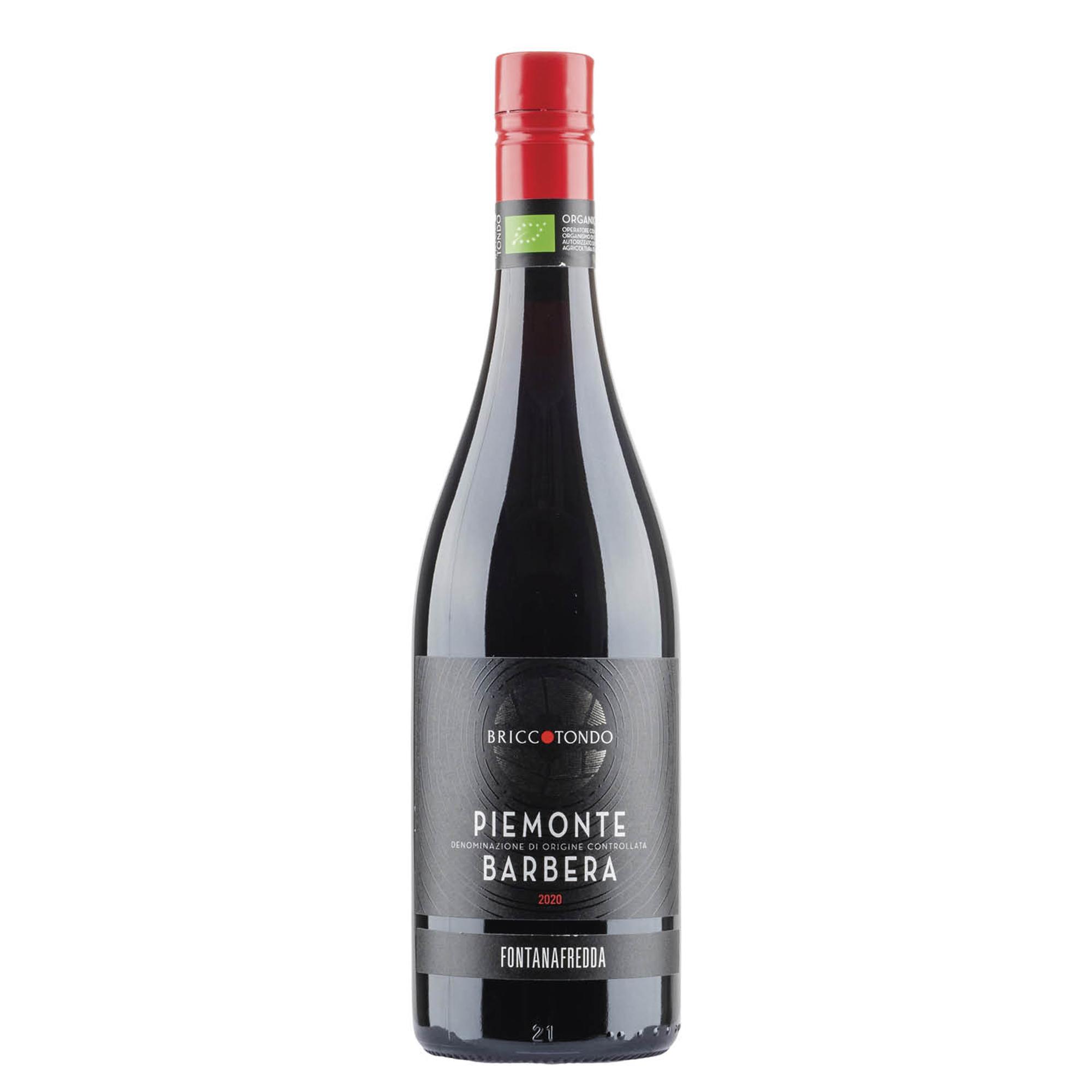 Fontanafredda Briccotondo Piemonte Barbera -viinipullo. Tumma pullo ja punainen korkki.