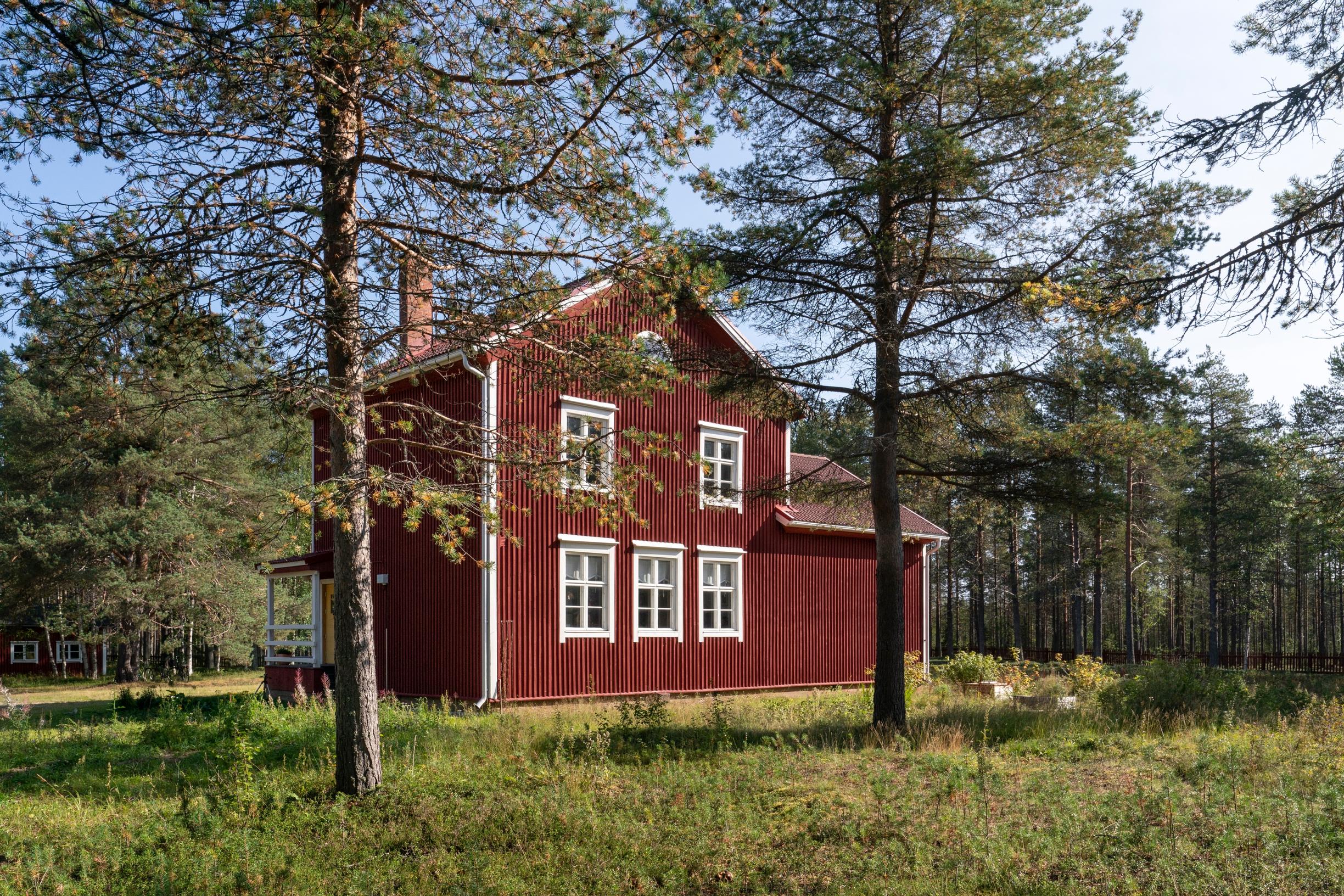 Punainen kyläkoulu