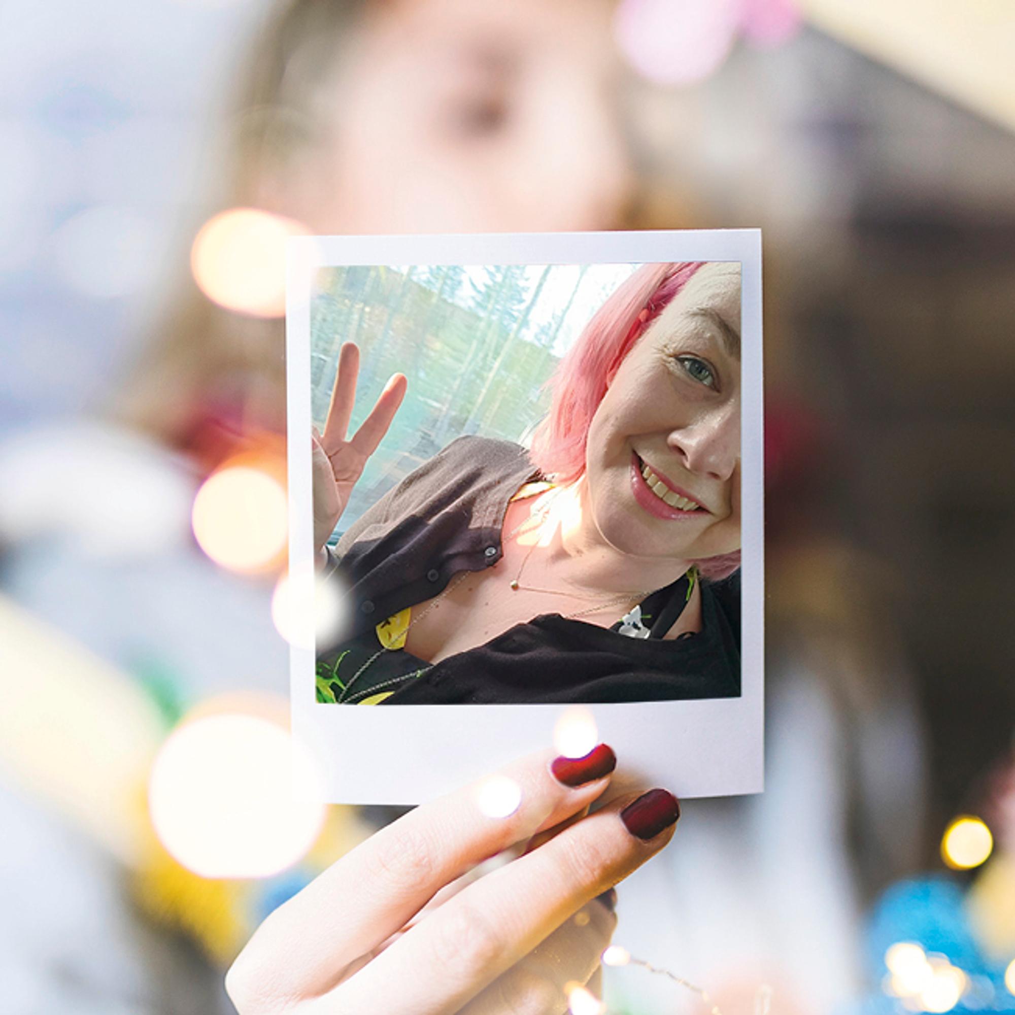 "En raaskinut käyttää ihania tavaroitani" – Ani päätti kokeilla, haihtuuko rakkaista kupeista ja kengistä lumo, jos niitä käyttää arkenakin