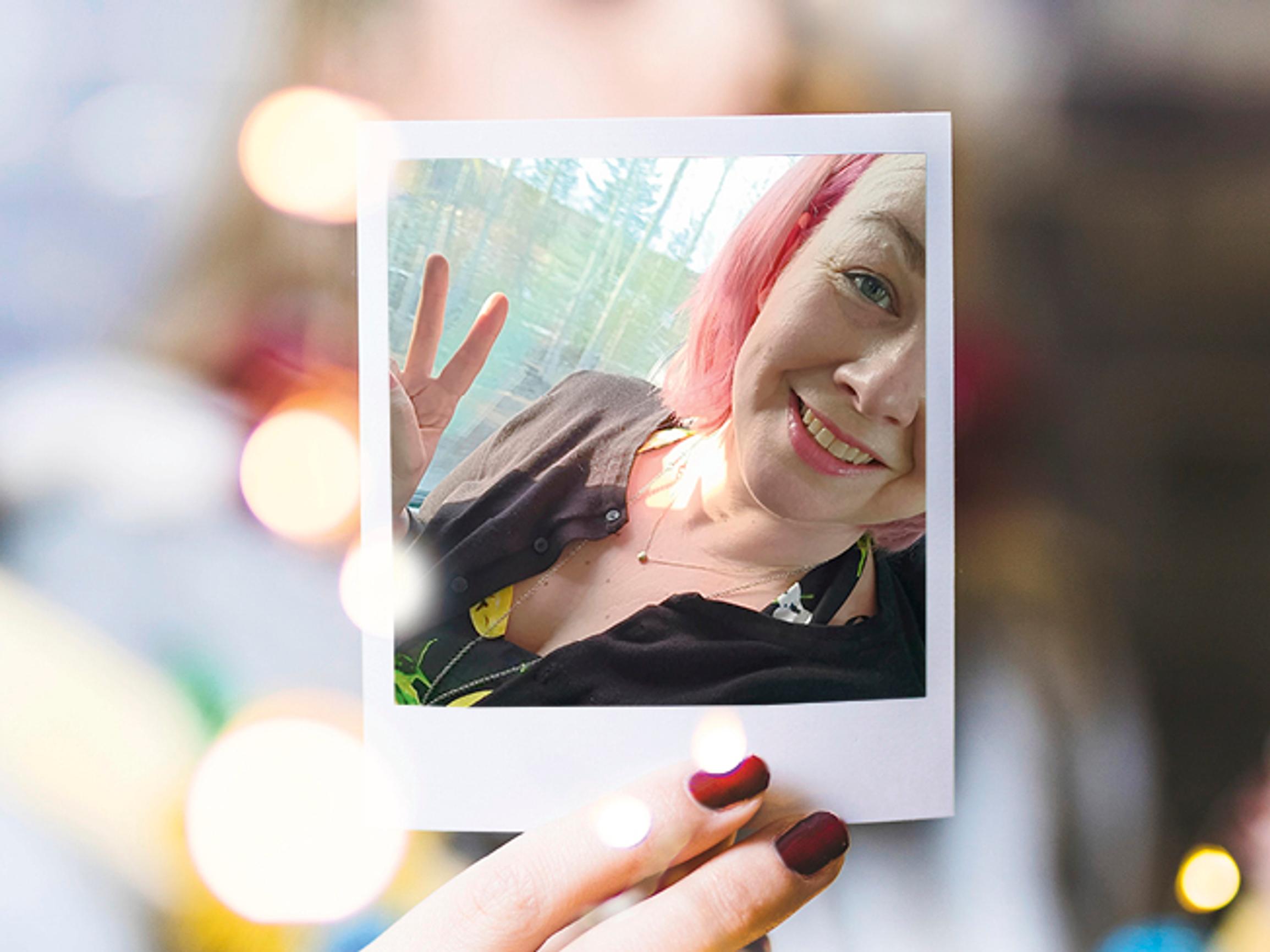 "En raaskinut käyttää ihania tavaroitani" – Ani päätti kokeilla, haihtuuko rakkaista kupeista ja kengistä lumo, jos niitä käyttää arkenakin