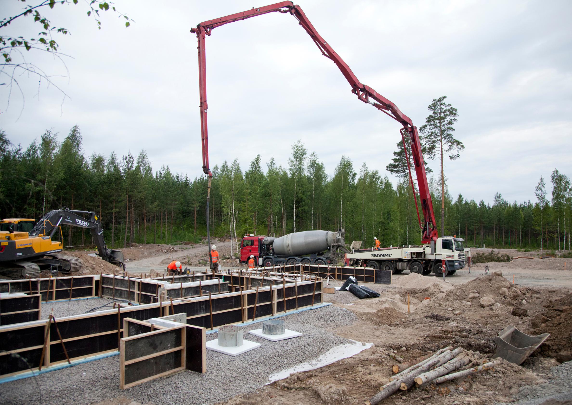 Pekan blogi: tontin kuivatus ja täyttö