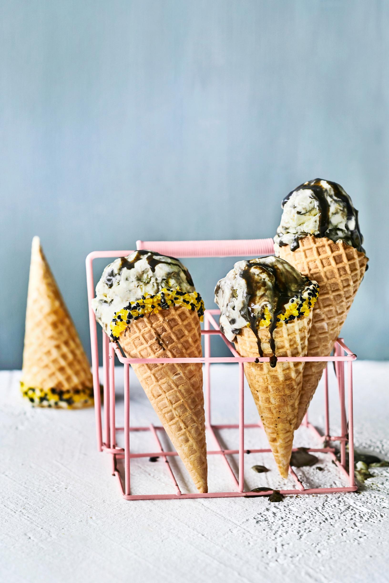 Jäätelö – reseptit, annokset ja vinkit valmistukseen | Meillä kotona